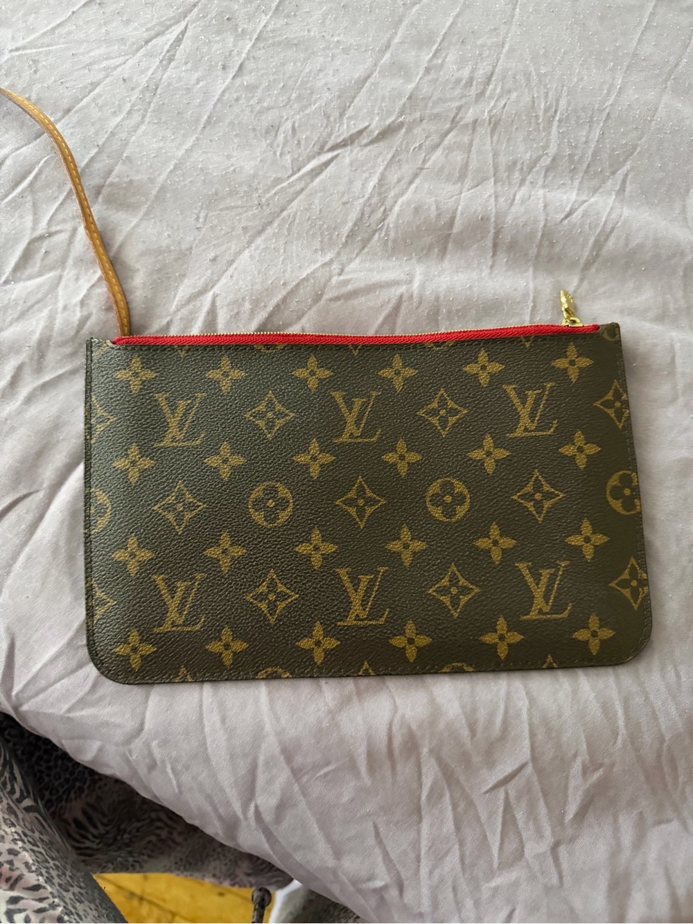 Louis Vuitton Monogram Neverfull Wristlet Pouch